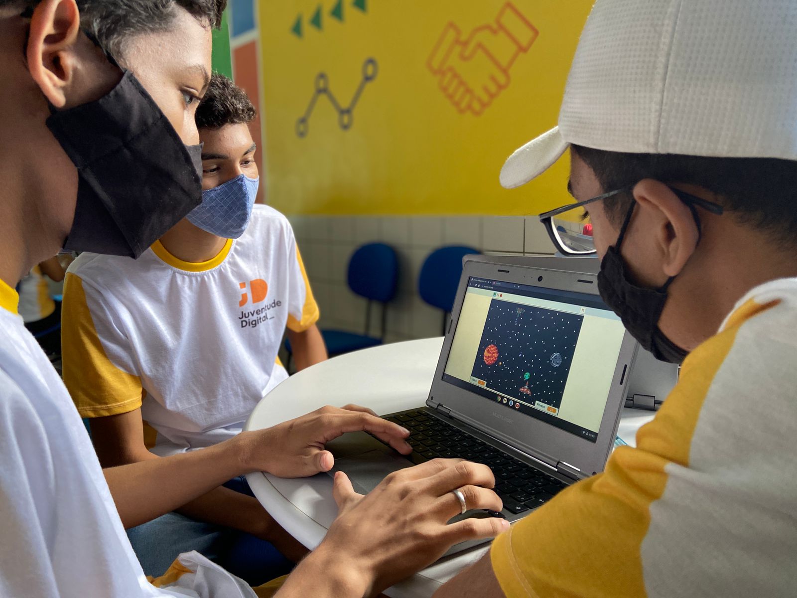 Juventude Digital realiza formatura de dois mil alunos do JD 9° ano